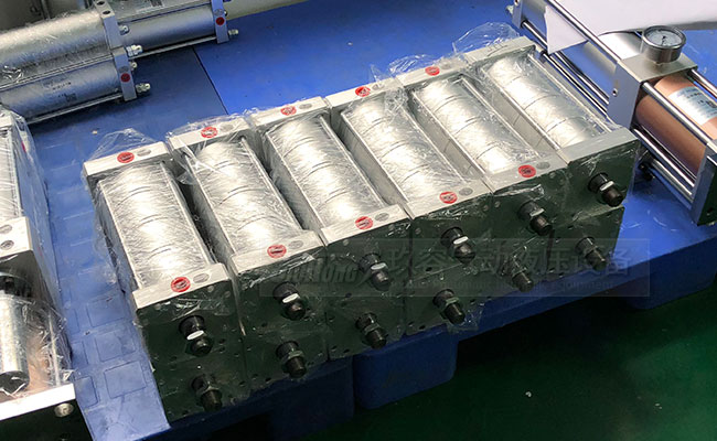 4倍多倍力氣缸產(chǎn)品實物圖 4倍多倍力氣缸產(chǎn)品實物圖