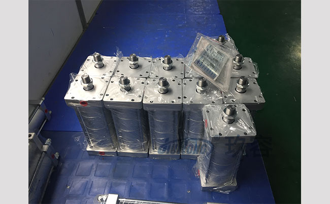 4倍多倍力氣缸 4倍多倍力氣缸