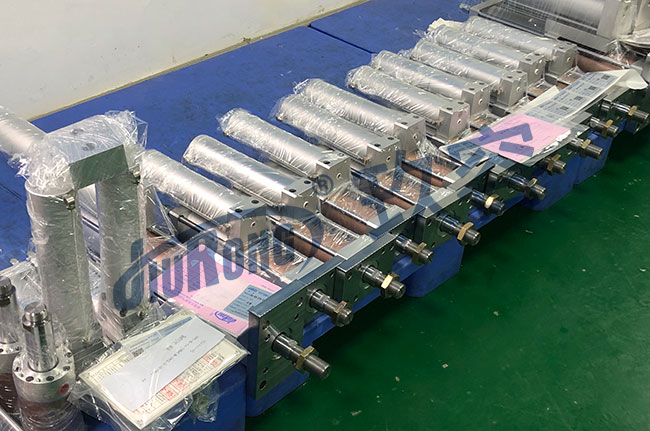 10臺3噸氣液增壓缸產(chǎn)品圖 10臺3噸氣液增壓缸產(chǎn)品圖