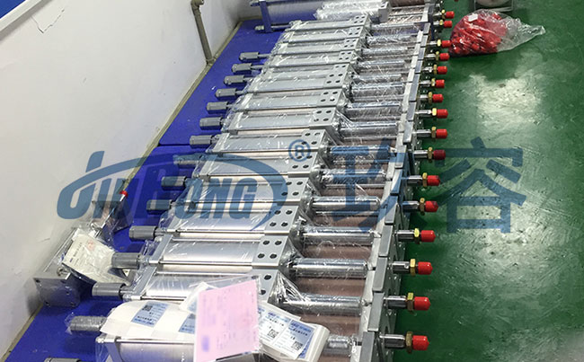 預(yù)壓行程可調(diào)氣液增壓缸產(chǎn)品批量展示 預(yù)壓行程可調(diào)氣液增壓缸產(chǎn)品批量展示