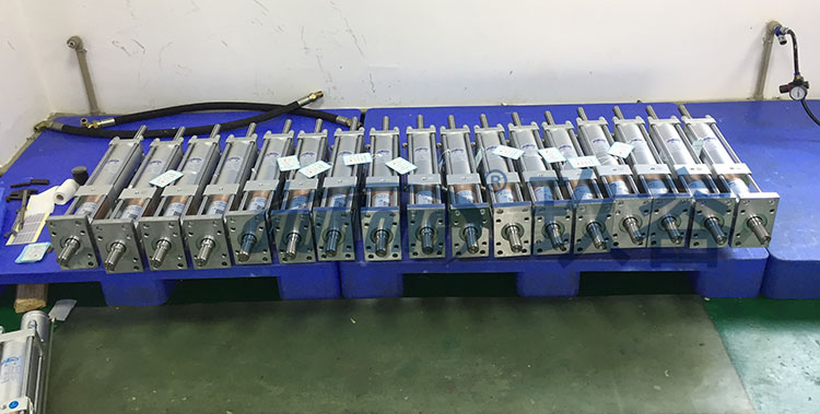 總行程及力行程可調氣液增壓缸產品批量展示 總行程及力行程可調氣液增壓缸產品批量展示