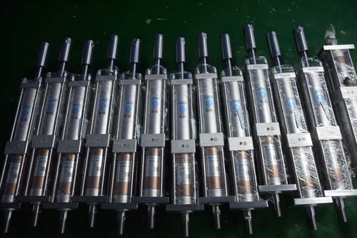 行程可調(diào)氣液增壓缸 行程可調(diào)氣液增壓缸